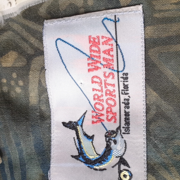 World Wide Sportsman Fishing  Casual Button Down Shirt Men's Size Medium - Picture 15 of 16